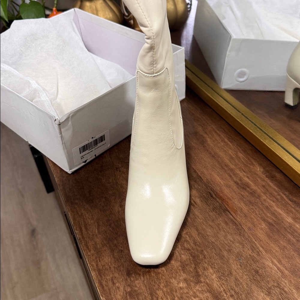Beige Amazon fall boots - Picture 7 of 7